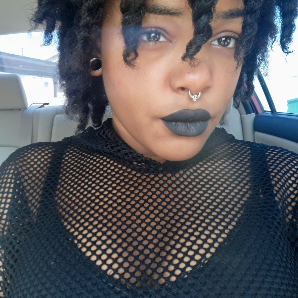 Meet your Posher, K'cia